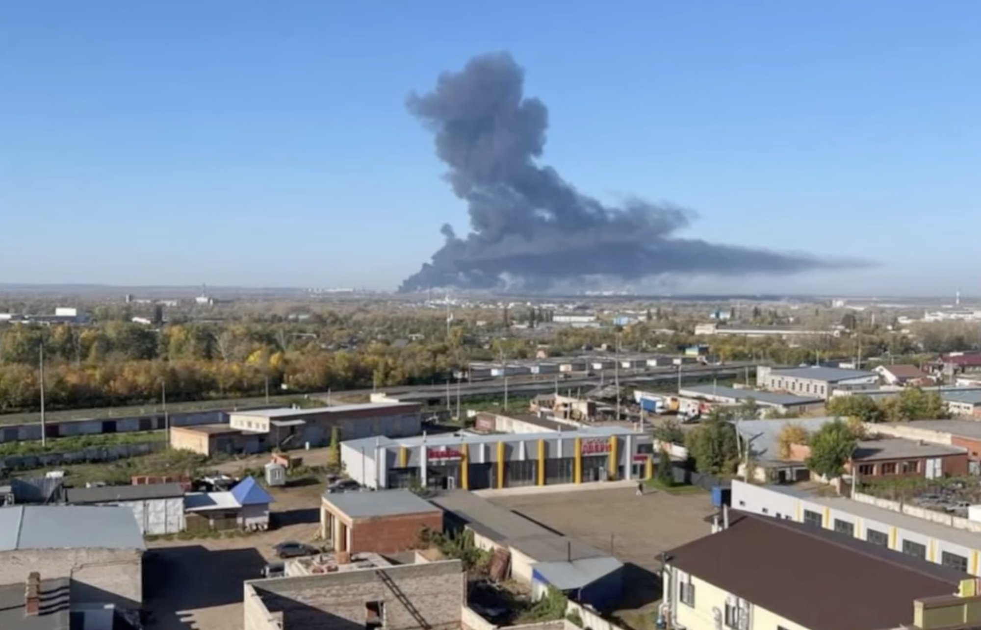 Ukraina droonid tabasid taas Gazpromi suurt naftatöötlemistehast