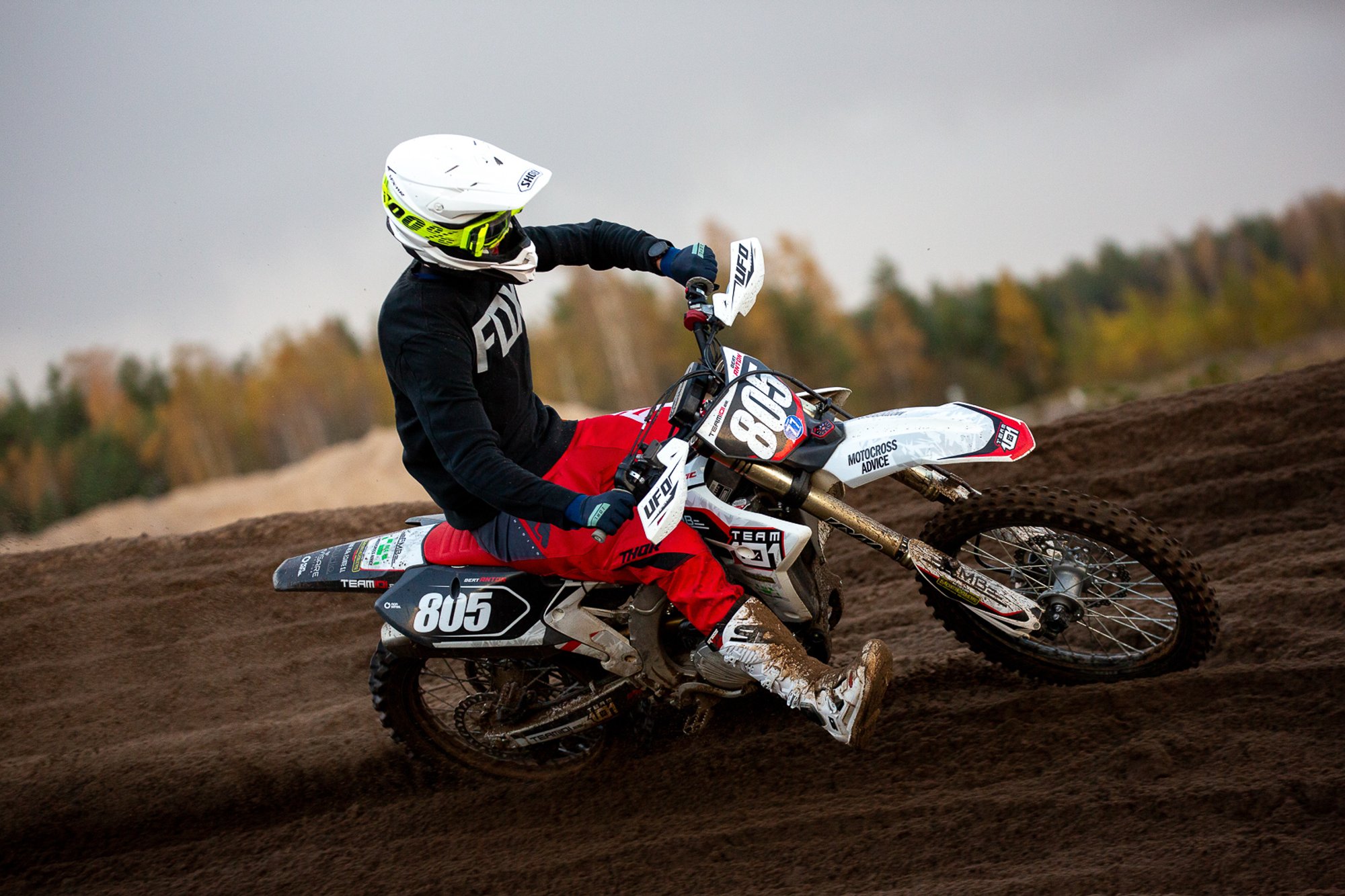 TÄISPIKKUSES | Vaata uuesti Eesti motokrossi karikasarja finaaletappi Saku Tankodroomi rajal