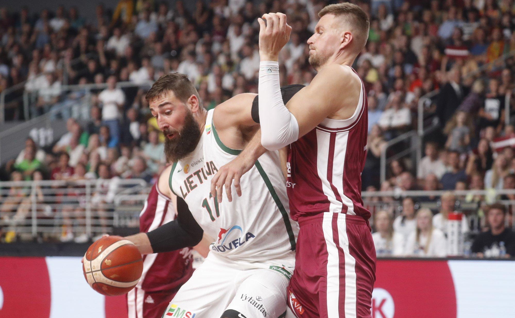 „Me pole kunagi vennad olnud, eriti mitte korvpallis...“ Lätlased meenutavad suure mängu eel Leedu „varastatud“ EM-tiitlit