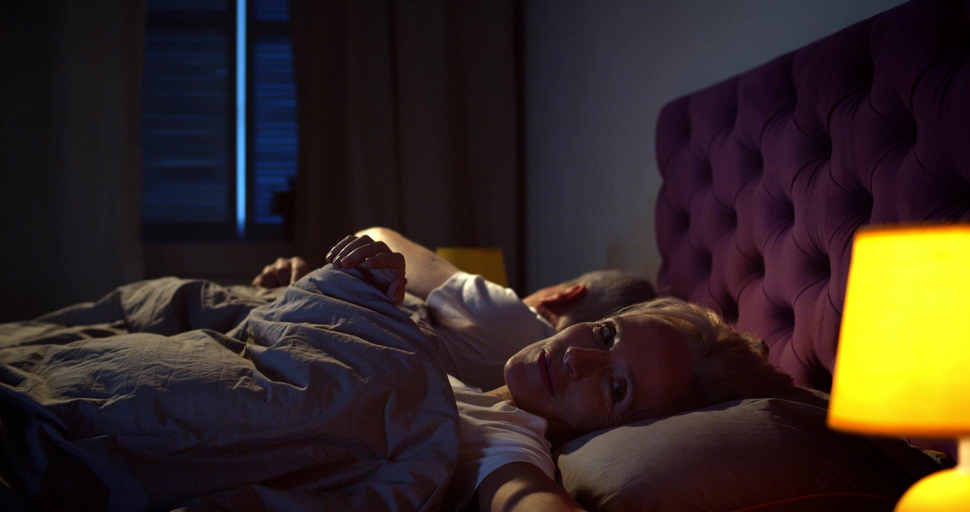 „Nüüd oleme mõlemad õnnelikumad!“ Miks võivad eraldi voodid olla just need, mis aitab lähedusele uut hoogu anda?