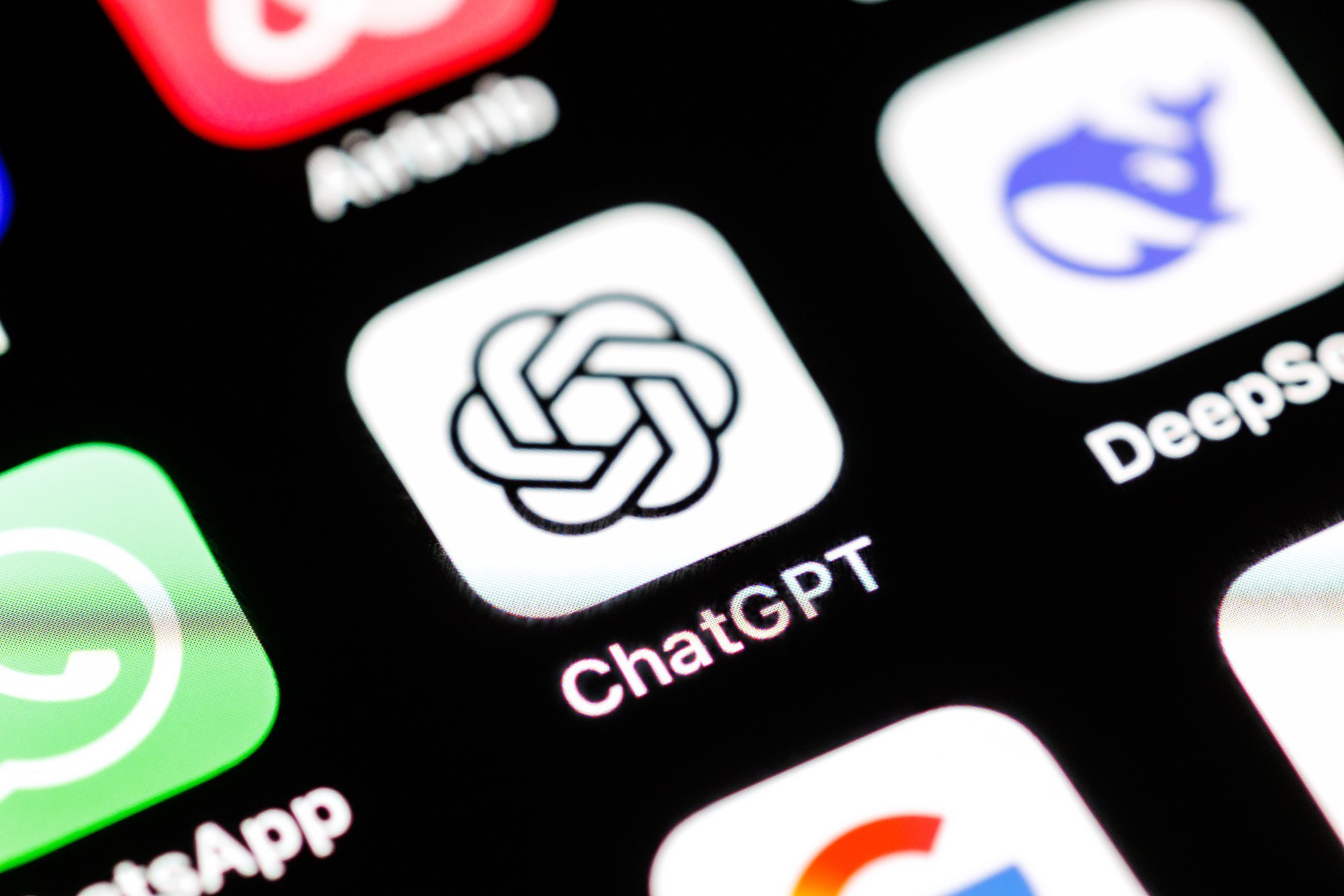 „Piisab peidetud juhisest, mida tehisintellekt tajub käsuna.“ Kas ChatGPT on häkkerite tagauks meie e-posti?