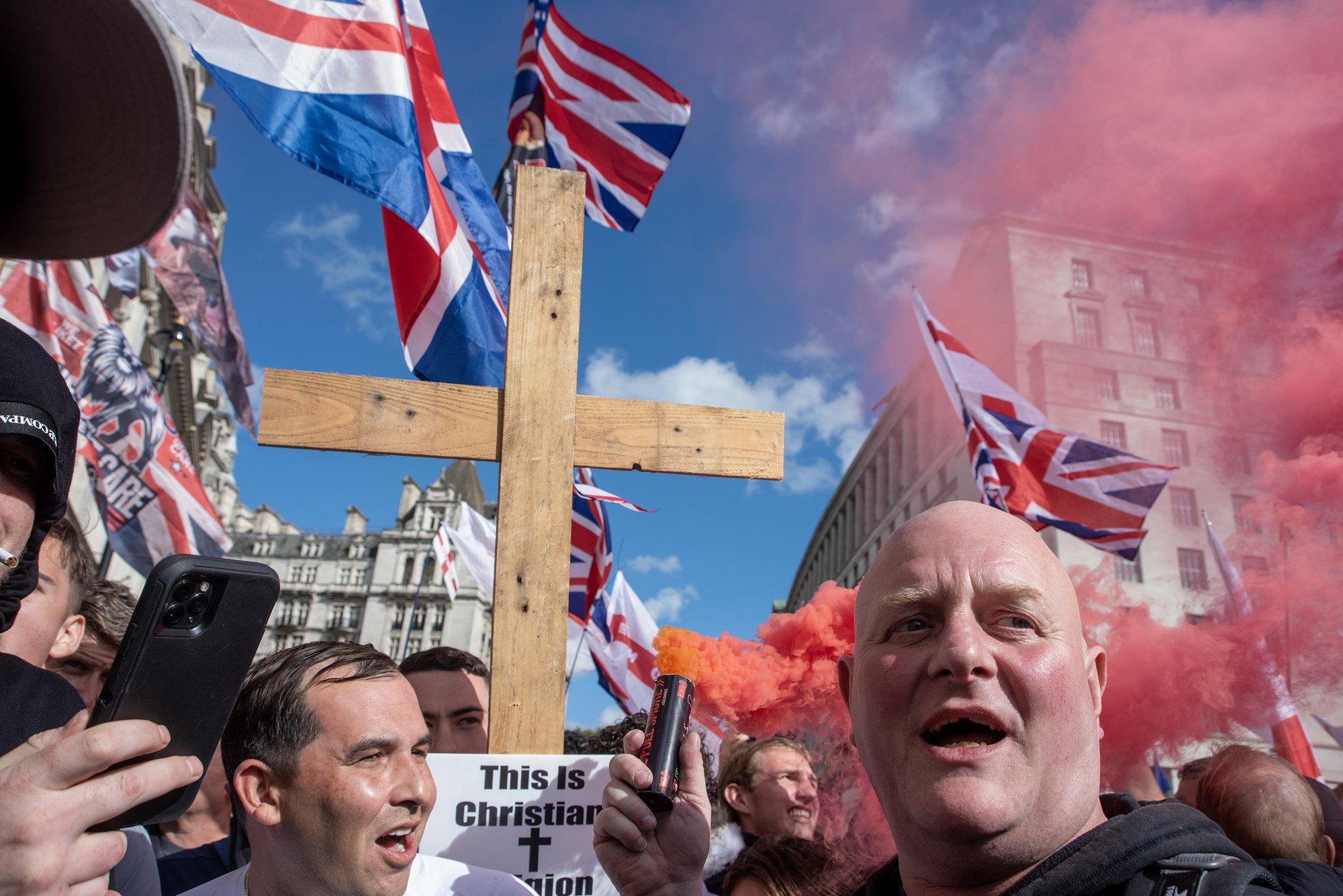 VIDEO | Londonis tuli rändevastasele marsile kuni 150 000 inimest. Elon Musk nõudis vägivalda ja parlamendi laialisaatmist