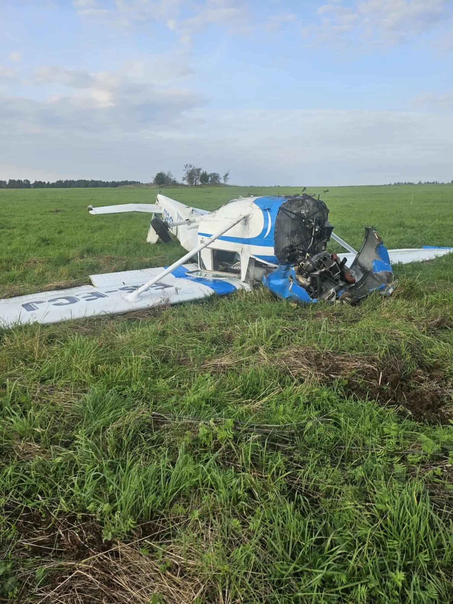 Ida-Virumaal kukkus õhkutõusul alla Hendrik Aguri lennuk. Agur sai vigastada