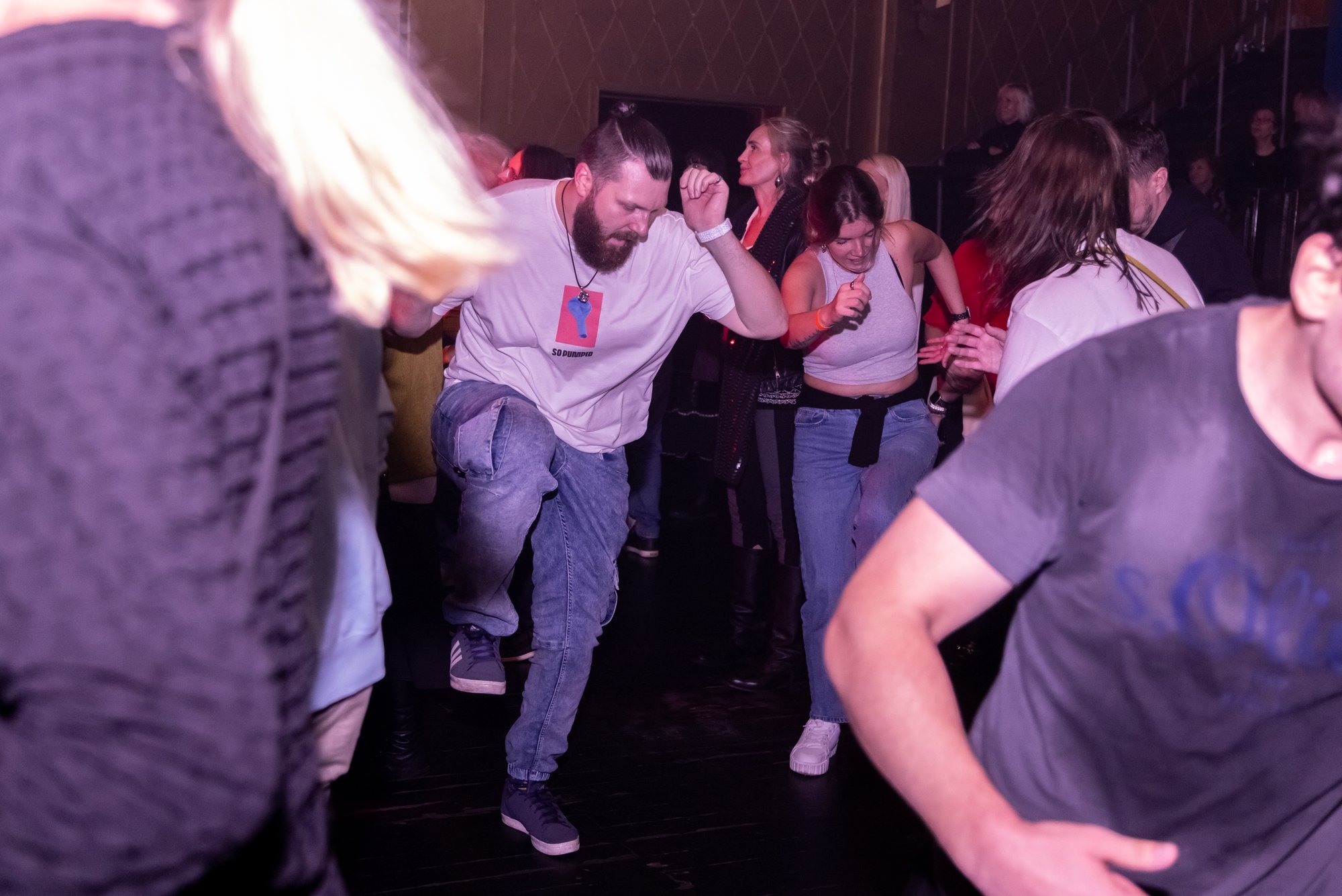 FOTOD | „Selline hoogne tants käis, et kõik eestlase stereotüübid purunesid!“ Zetod panid Templis püsti korraliku peo