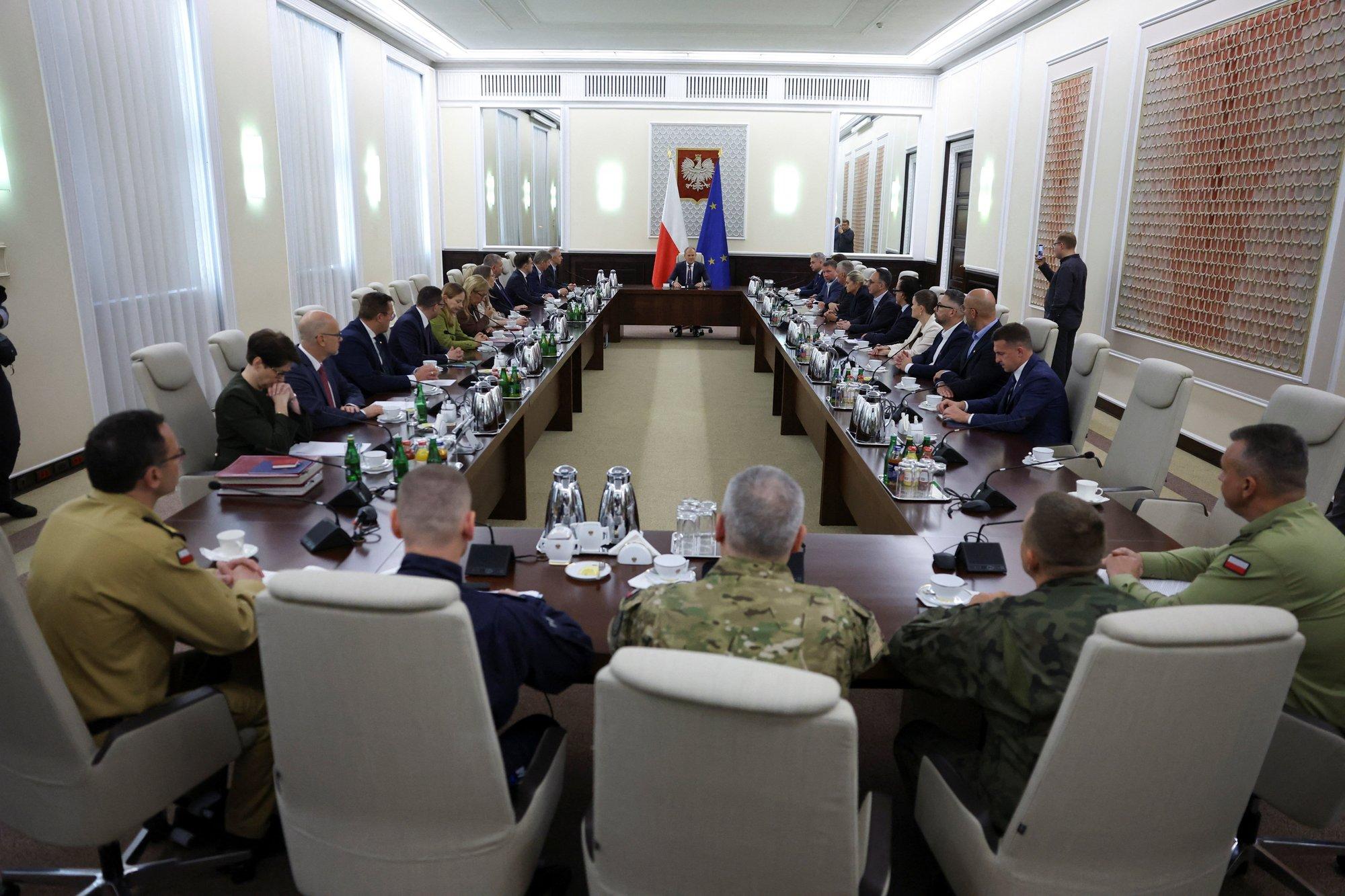 Poola peaminister Tusk: protseduur töötas, oht kõrvaldati tänu otsustavale tegevusele