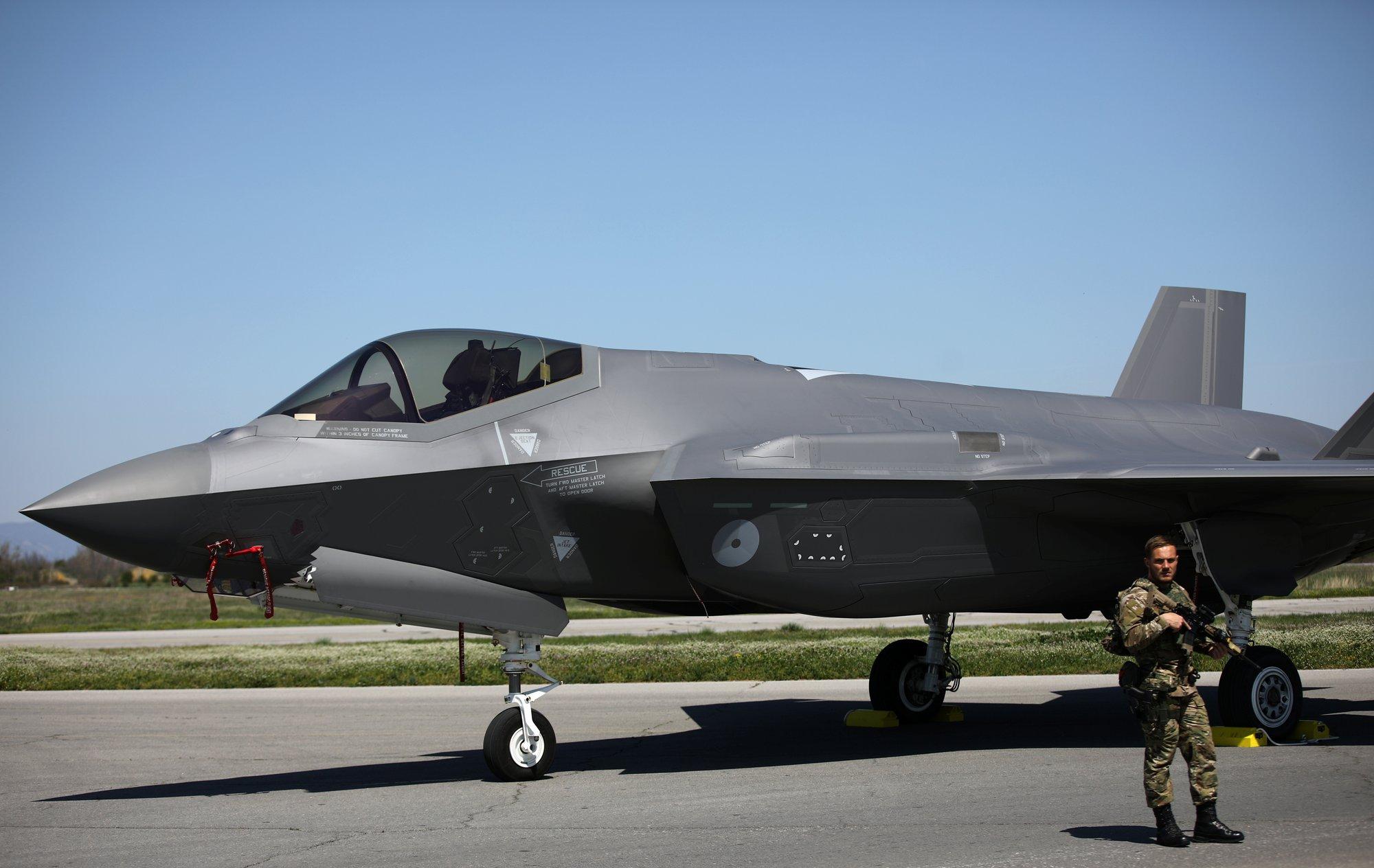 Bild: odavdroonide jaht F-35-tega on jätkusuutmatu – ainuüksi üks rakett maksab 400 000 eurot