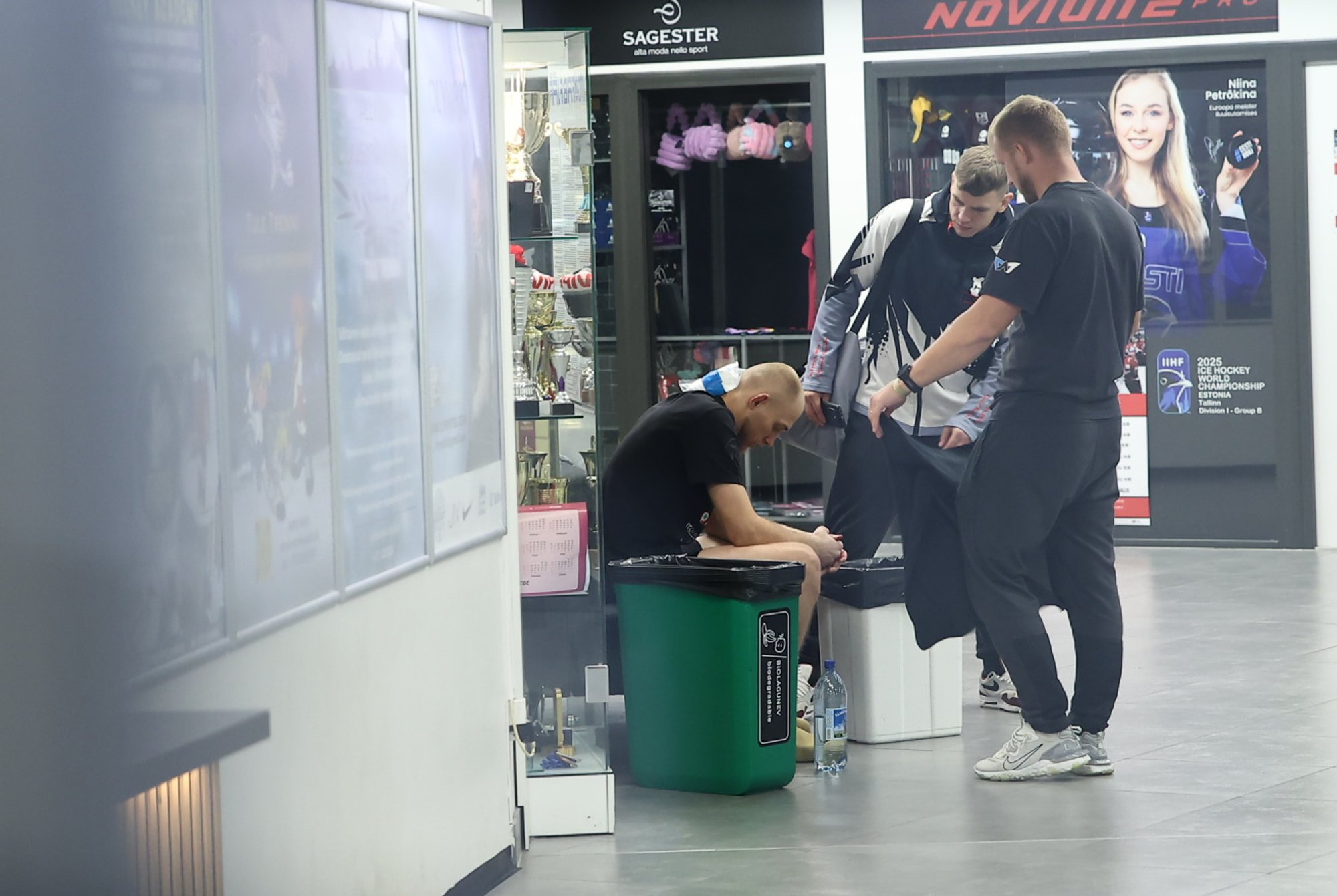 FOTO JA VIDEO | Elu raskeima võidu saanud Maikel Astur jättis kurnatuse tõttu võiduintervjuu pooleli