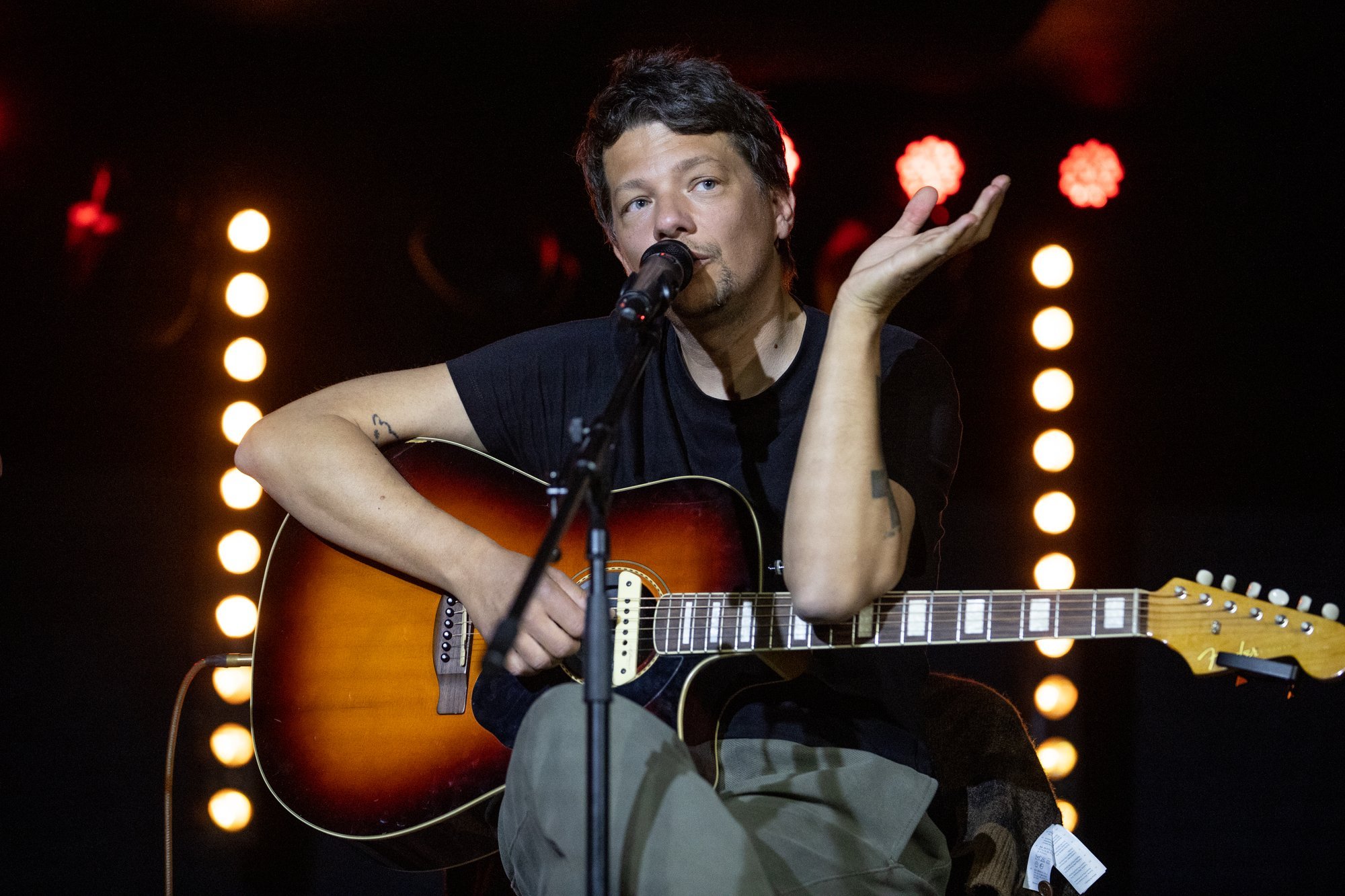 Muusik Stig Rästa teenis omal ajal Rootsis leiba hoopis ehitusmehena