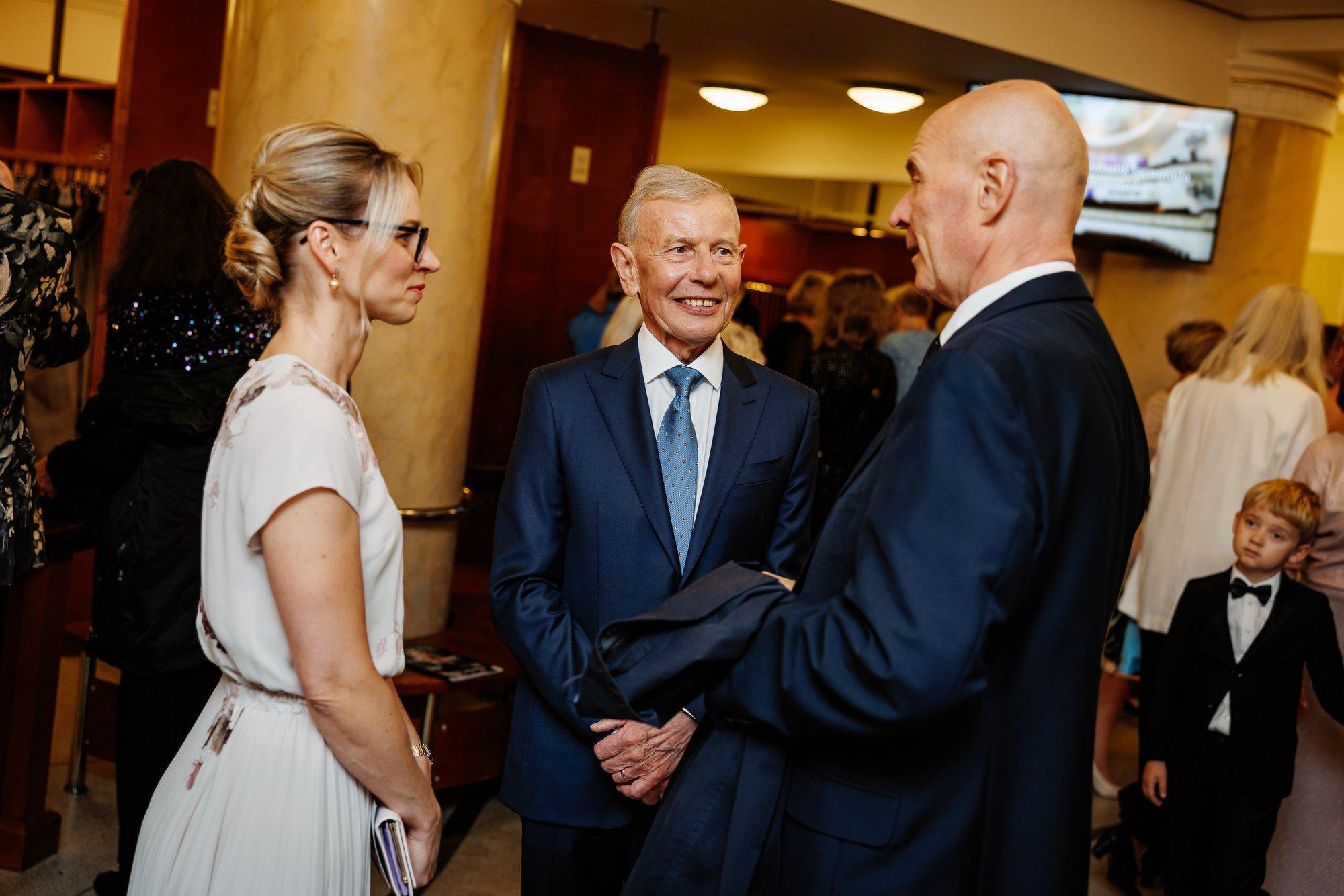 ÜLEVAADE | Kuraditosin Vana Tallinna Galat. Vaata, kes olid tänavuse ürituse prominentsete külaliste seas