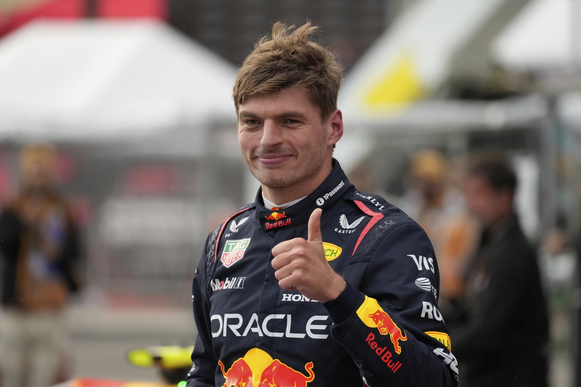 Verstappen võitis Bakuus pöörase kvalifikatsiooni, seinas lõpetasid nii MM-sarja liider Piastri kui ka Colapinto