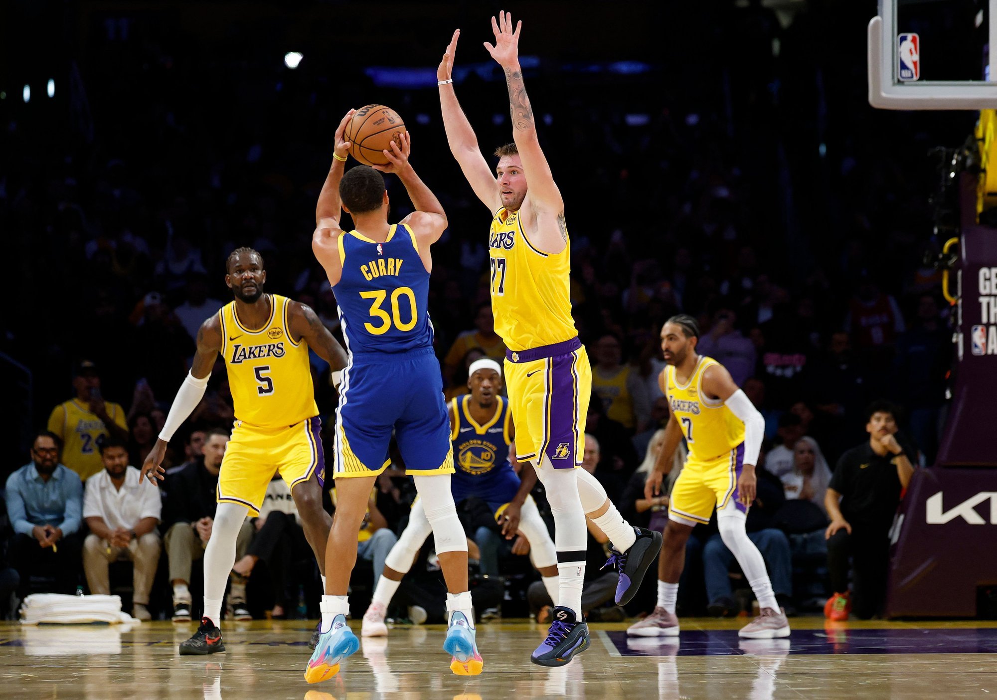 VIDEO | Lakers alustas NBA uut hooaega kaotusega, Thunder vajas võiduks kahte lisaaega