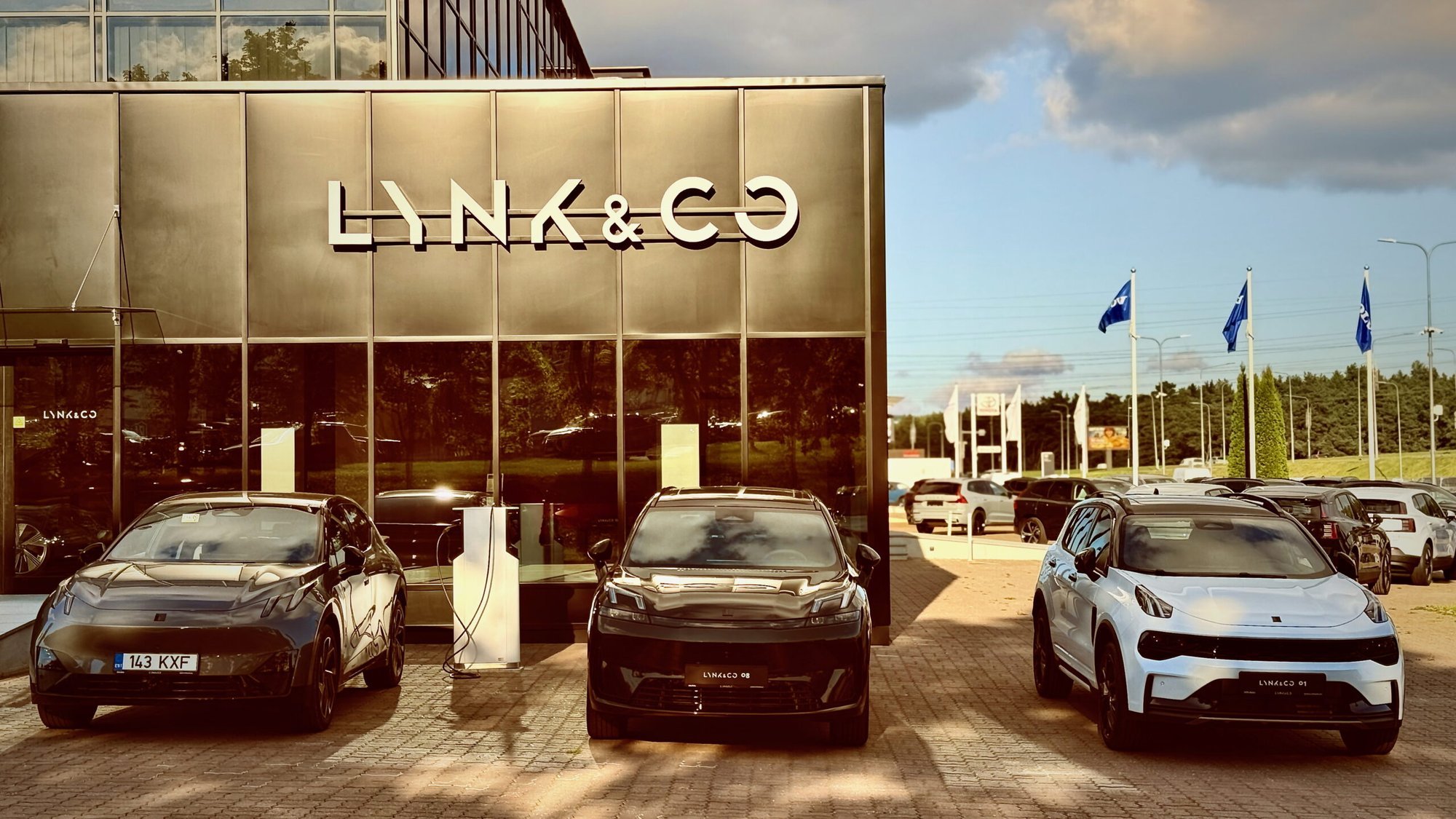 Lynk & Co: Eurooplased saavad „hiina autolt“ paraja ninanipsu