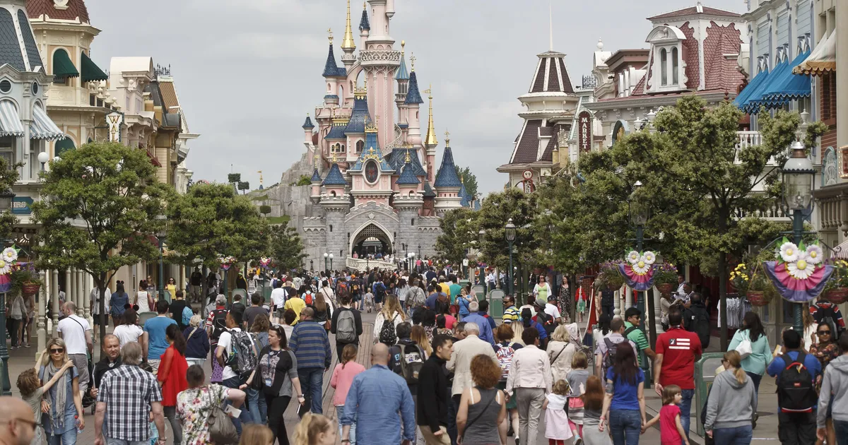 Disneylandi lõbustuspargi surmajuhtumi ümber laiutab mõistatus