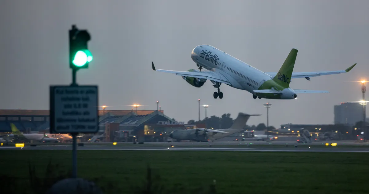 «Kasutage teist lennukoridori, meil on öörahu!» Tallinnast startisid varahommikul seitse järjestikust lendu Egiptusesse