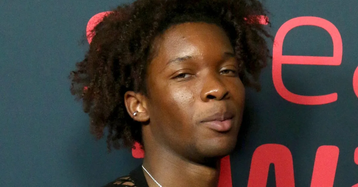 ÕÕVASTAV ⟩ Popstaari Teslast leitud surnud verinoore tüdruku juhtum tekitab politseile palju peavalu. Kes ta oli?