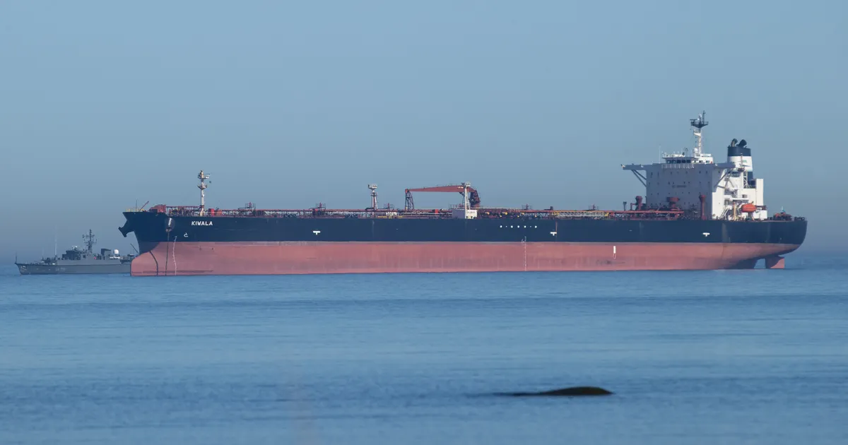 BLOGI ⟩ 1316. sõjapäev Ukrainas: Meedia: Prantsuse võimud pidasid kinni Vene varilaevastiku tankeri Boracay, endise nimega Kiwala