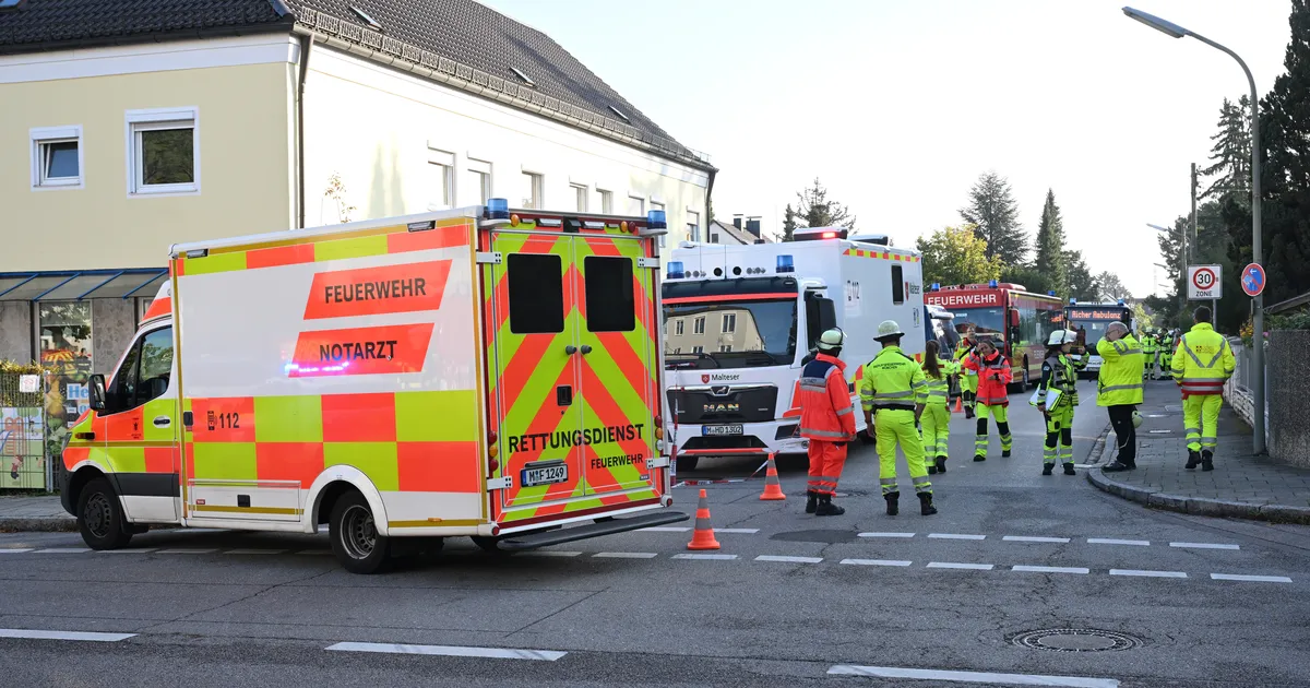 Müncheni kortermajas kärgatasid plahvatused, Oktoberfesti ala suleti