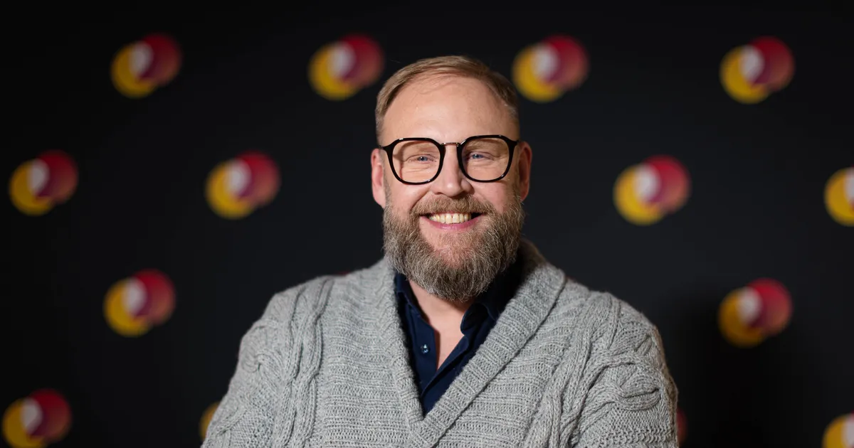 VIDEO ⟩ Urmas Vaino naaseb teleekraanile meelelahutussaates: iga kord ei valeta ka, vahepeal läheb ikkagi pihta