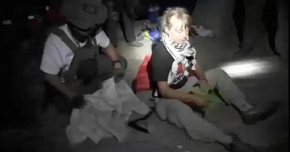 VIDEO ⟩ Iisraeli merevägi pidas Greta Thunbergi ja ta kaaslased kinni