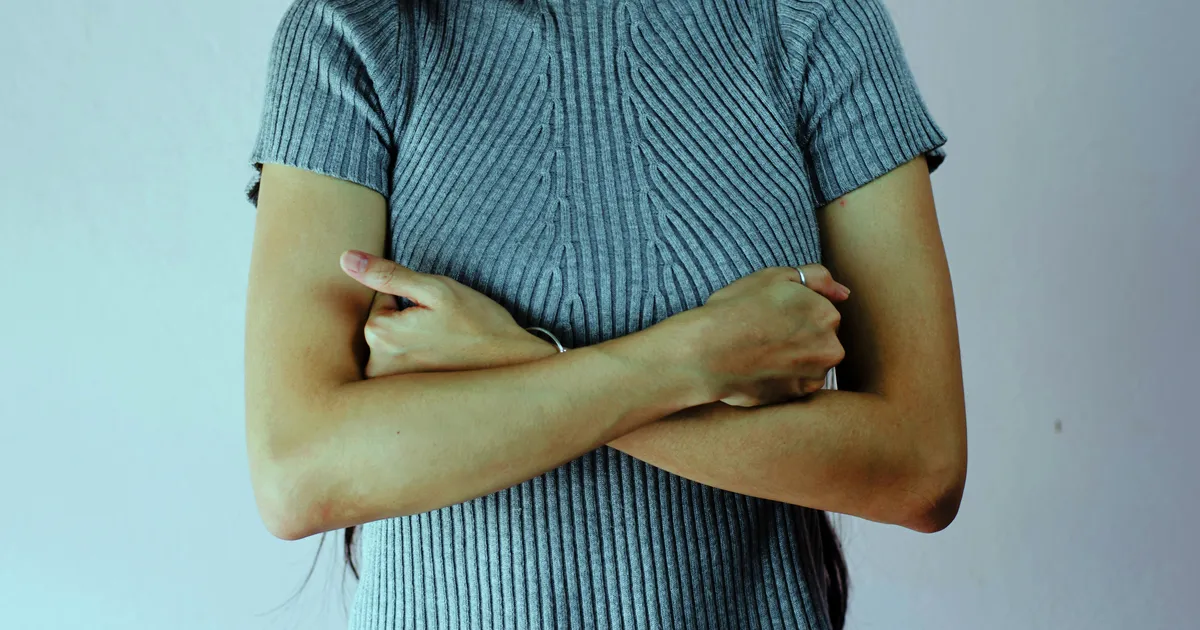 OHTLIKUD TISSID ⟩ Kasvav trend Põhja-Koreas paneb noored naised karmi valiku ette