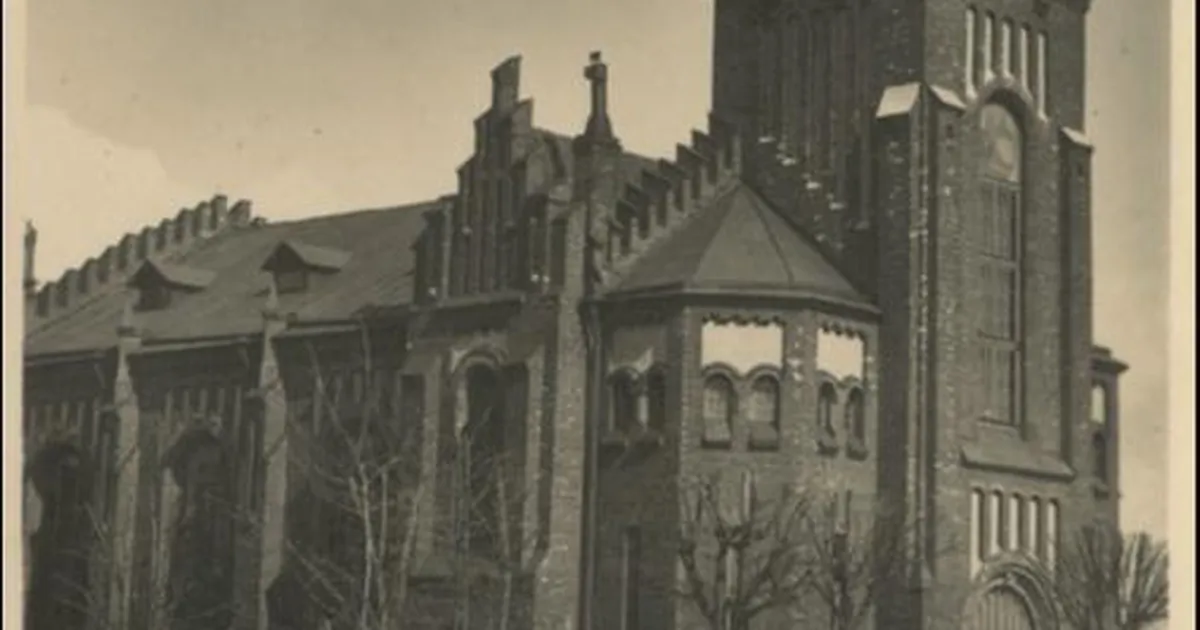 NÄDALA RAAMAT ⟩ Isa Vassili üllatusi täis mälestusteraamat viib Eesti ajaloo keerdkäikudesse