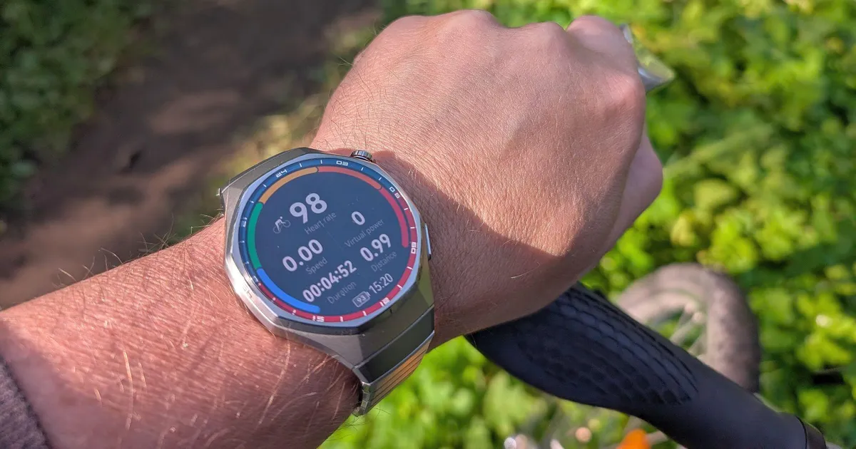 ARVUSTUS ⟩ Titaanist kest, pehme sisu? Watch GT 6 Pro seab trennitegijad valiku ette