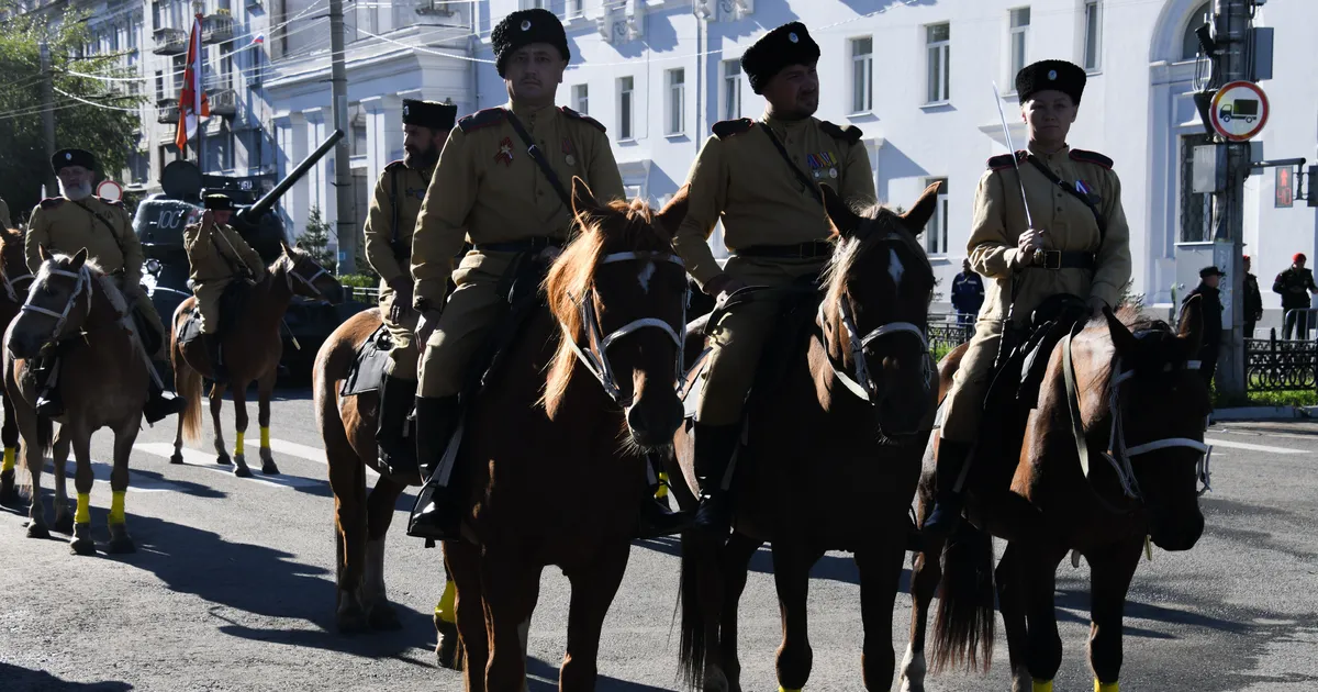 Vene armee toob Ukraina lahinguväljale ratsaväe