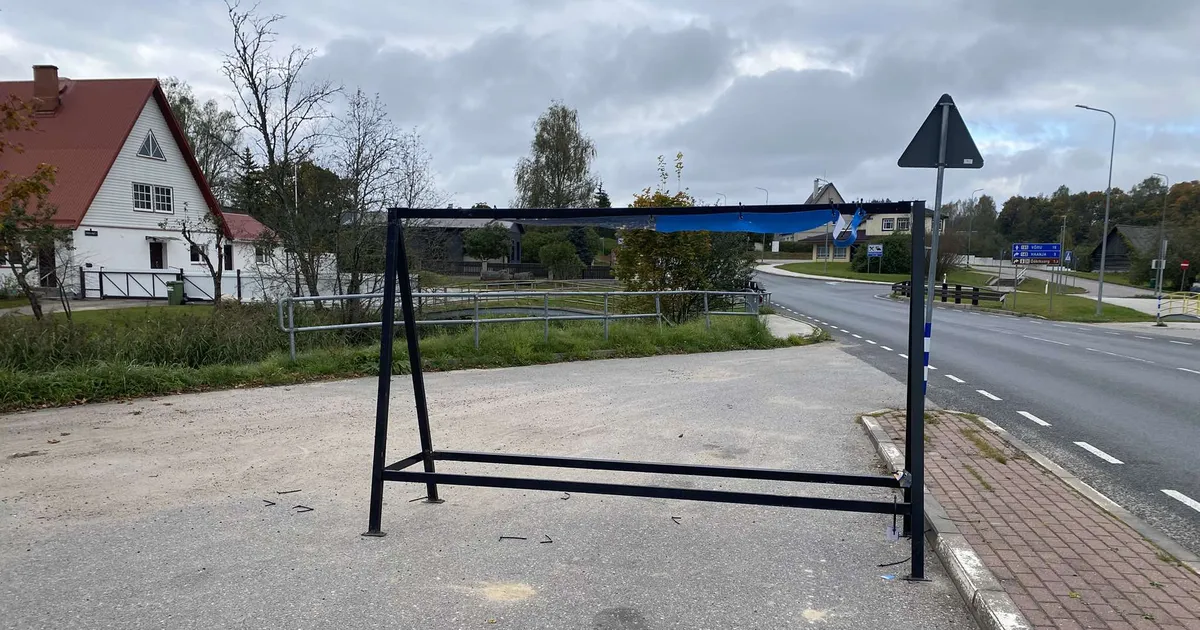 SILMAD VÄLJA ⟩ Rõuges rapiti Isamaa poliitiku valimisplakat juba esimesel ööl ribadeks