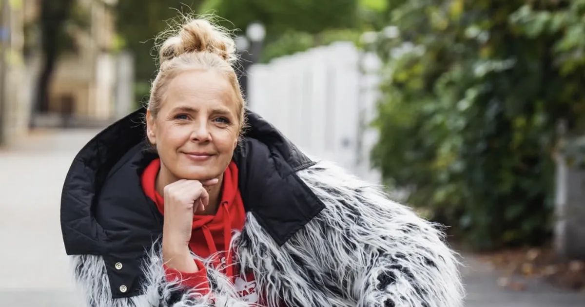 VIDEO ⟩ «See pole üldse tore​...» Pille Minev kohtus kodukülas ootamatu kiskjaga