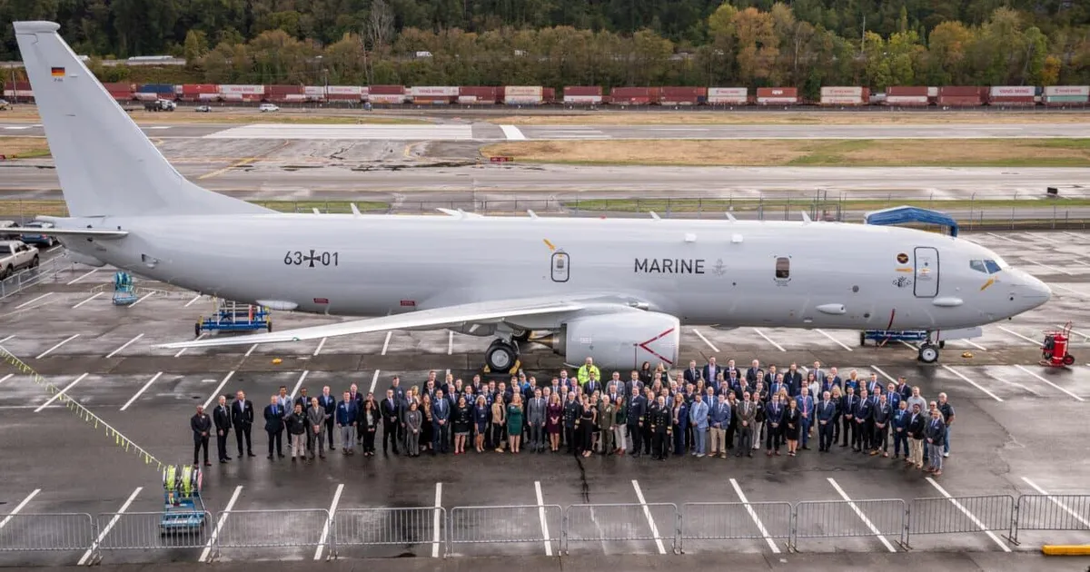 Tuttuus Saksa luurelennuk asub jahtima Vene allveelaevu Läänemerel
