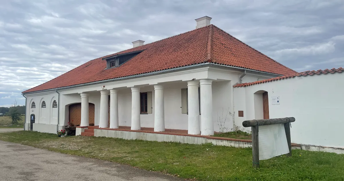 Kohalik MTÜ kaebas Kambja valla kohtusse. Tüliõunaks Uhti kõrtsimaja tasuta kasutamine