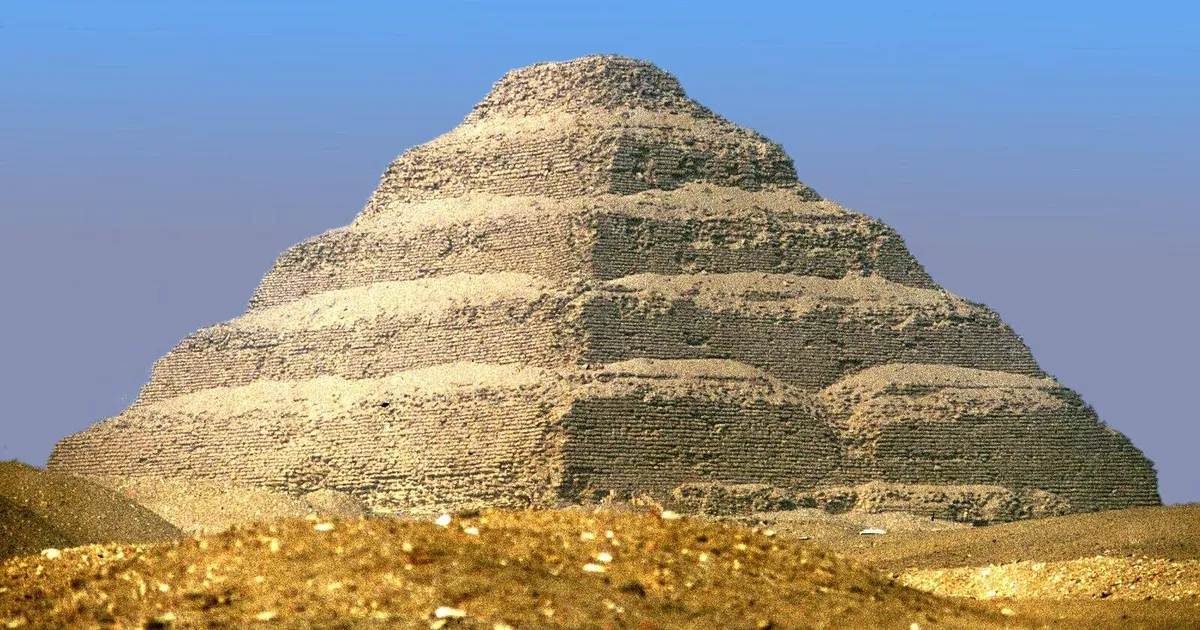 LEIDIS KINNITUST ⟩ Egiptuse püramiidide ehitajad kasutasid 5000 aastat tagasi meie tänastel ehitusplatsidelgi pruugitavat tehnikat