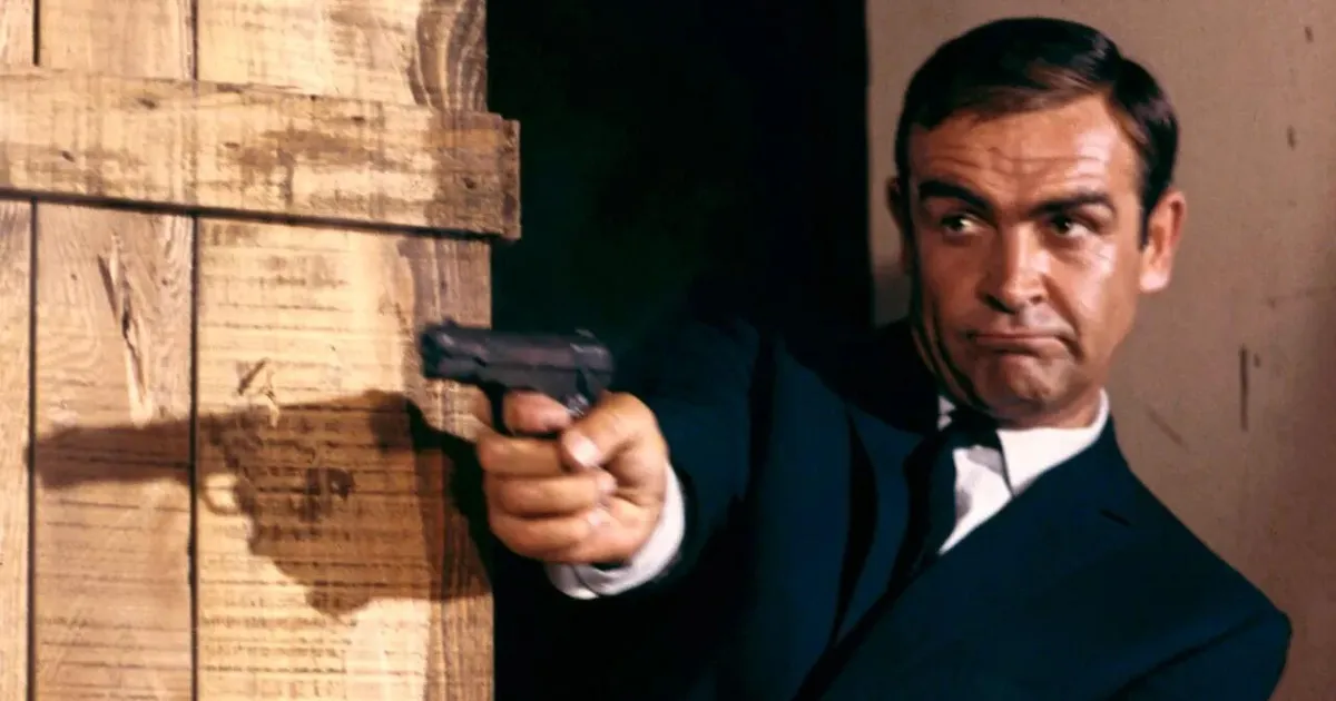 RELVITU ⟩ Amazon tegi kuulsad James Bondi plakatid ümber, fännid on raevunud