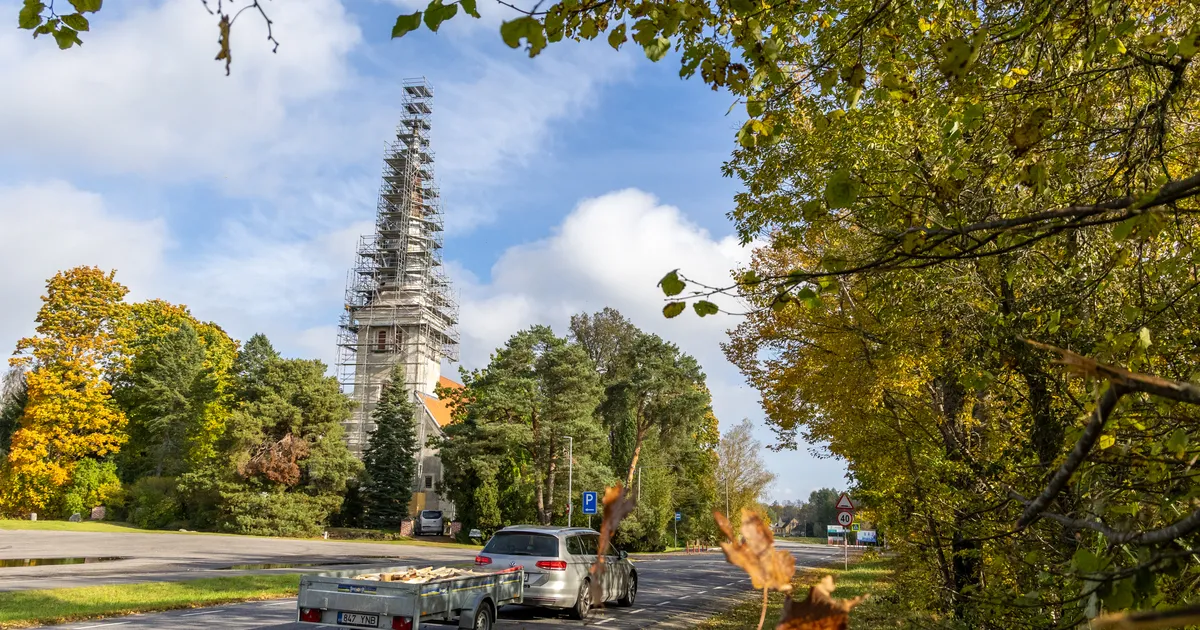 GALERII JA VIDEO ⟩ Audru kiriku renoveerimistööd tõid päevavalgele ajaloolised leiud