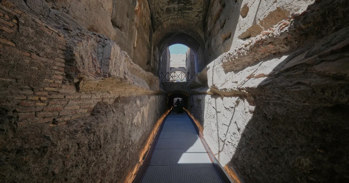 COLOSSEUMIL OLI VIP-SISSEPÄÄS! ⟩ Arheoloogid: salajane tunnel võimaldas Rooma keisritel areenilt märkamatult välja hiilida