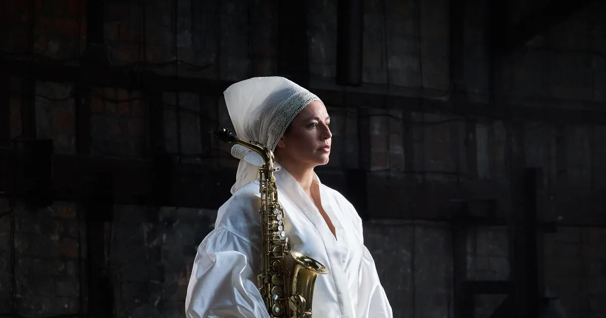 KUULAKE VAID! ⟩ Saksa kriitikud ülistavad meie Fausti