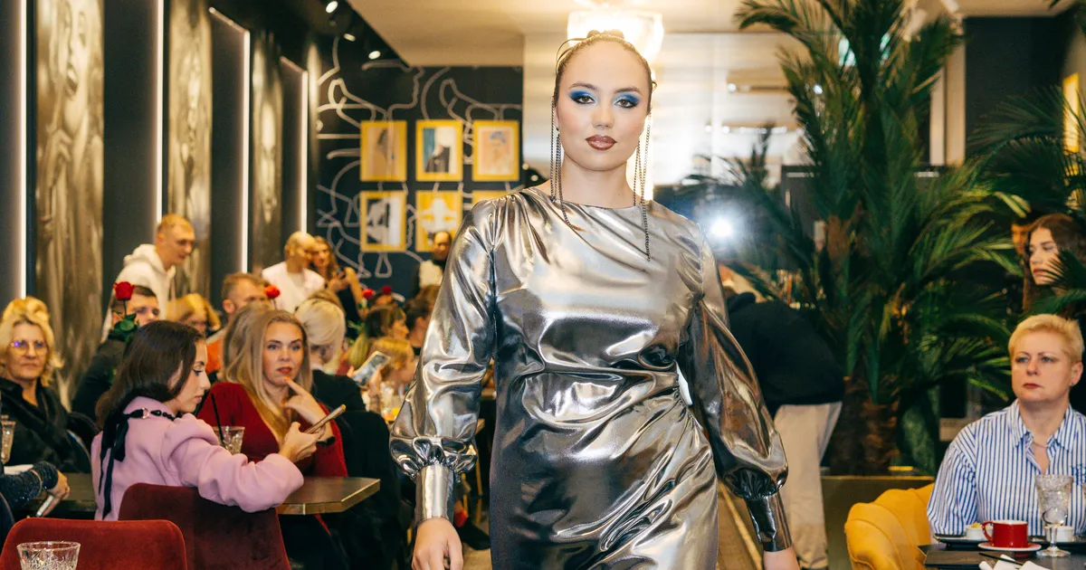 GALERII ⟩ Perit Muuga uus kollektsioon toob tagasi 90ndate supermodellide energia