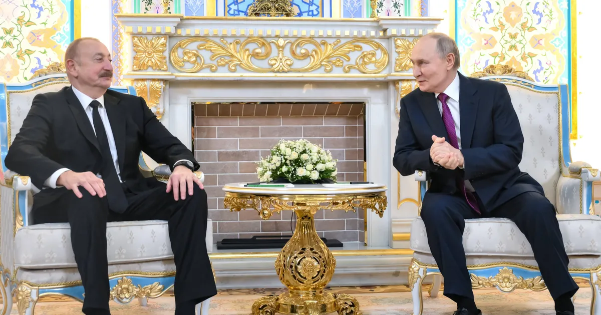 Putin tunnistas Alijevi ees Venemaa rolli Aserbaidžaani lennuki alla tulistamisel