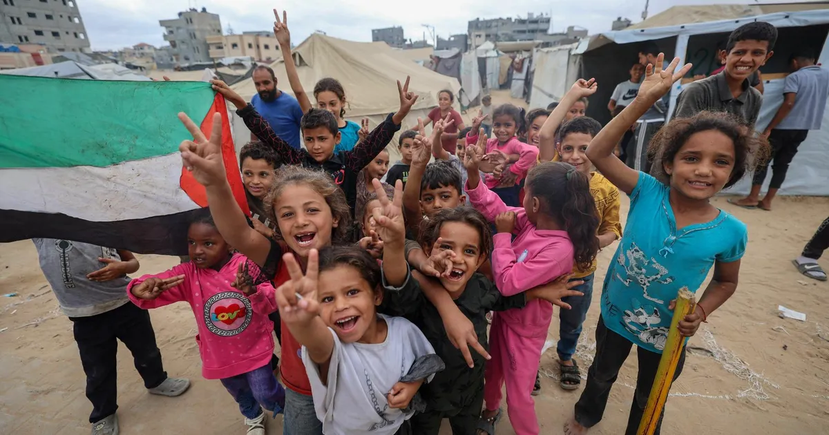 ÜLEVAADE ⟩ Gazas vaikivad relvad, ent küsimused jäävad õhku