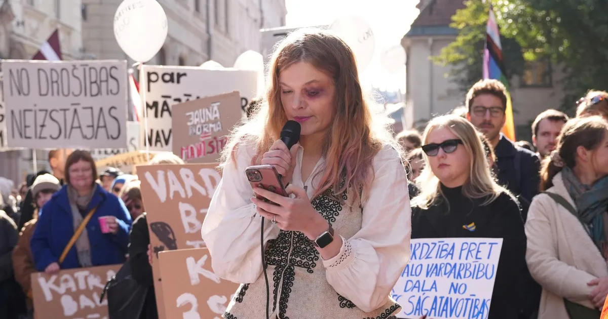 AK ⟩ Läti valitsus õhukesel jääl: üks osaline taob opositsiooni trummi