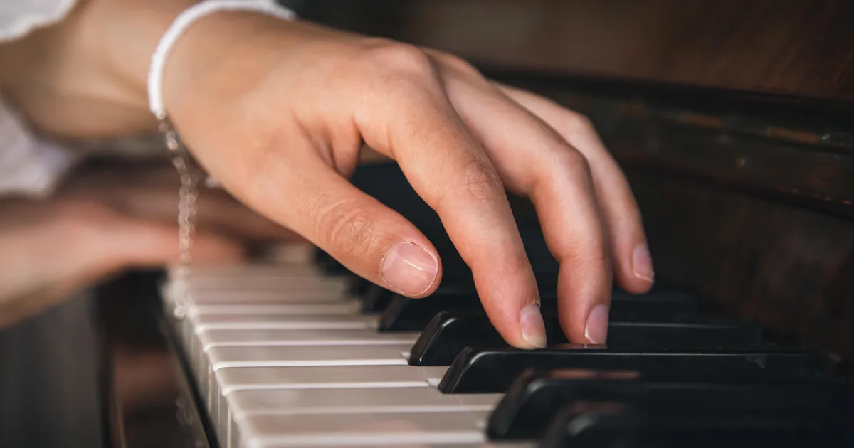 PALJASTATUD! ⟩ Teadlased asvastasid salanipid, mida ainult parimad klaverimängijad kasutada oskavad