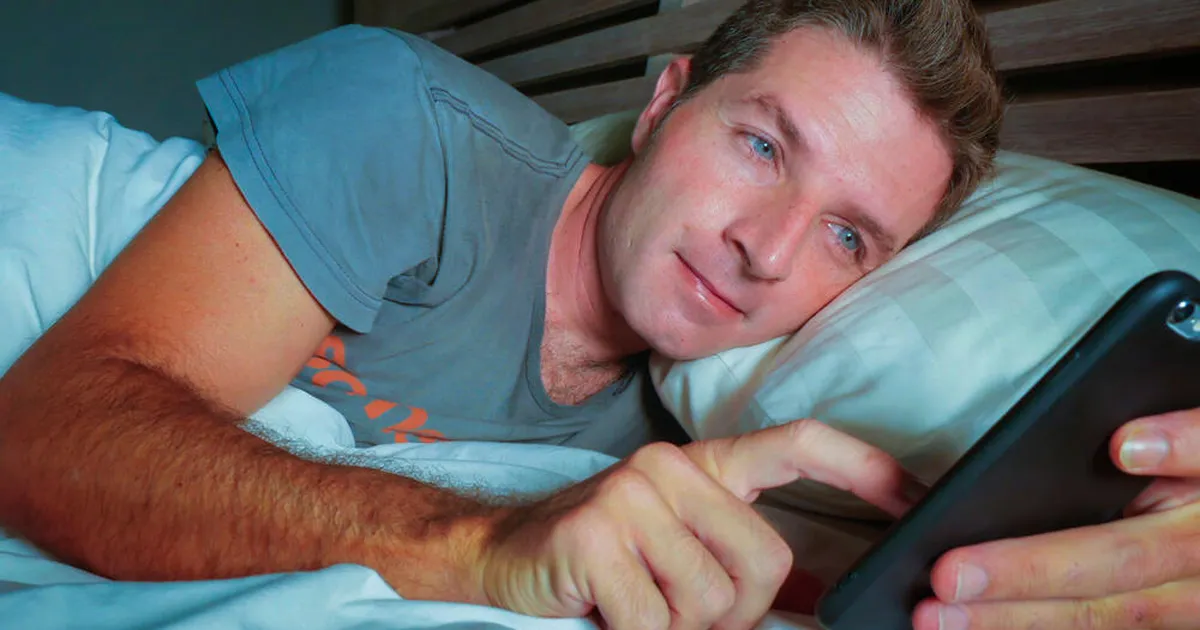 Mehe telefoniekraani näinud naine ei suutnud nähtut uskuda ja puhkes silmapilkselt nutma