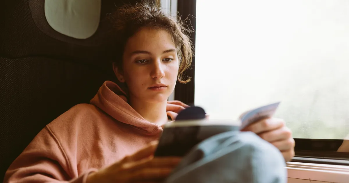 RAAMATUTE EDETABEL ⟩ Lugejaid köidavad esoteerika, lasteraamatud ja Kivirähki uued jutud