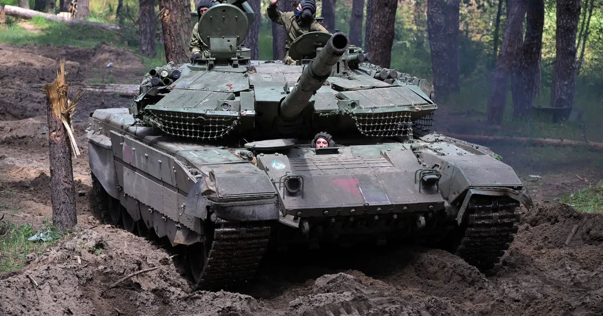 TANKIDE TOOTMISNUMBRID ⟩ Kas Venemaa valmistub suuremaks sõjaks?