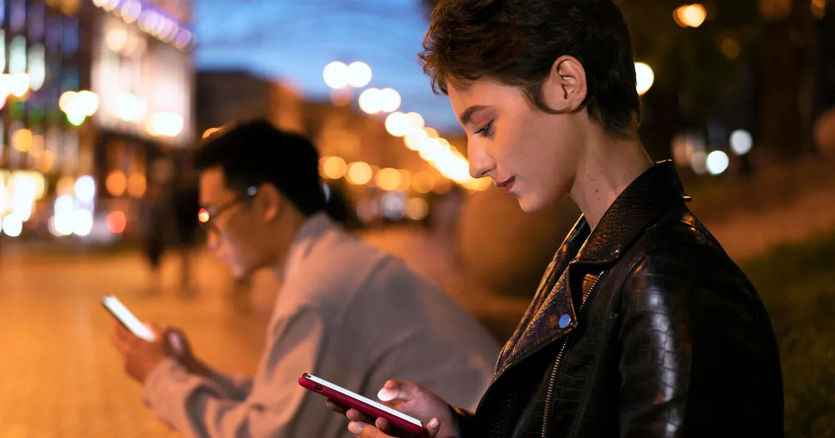 Suur hulk kooliõpilasi on olnud tehisaruga romantilises suhtes - neid on väga palju