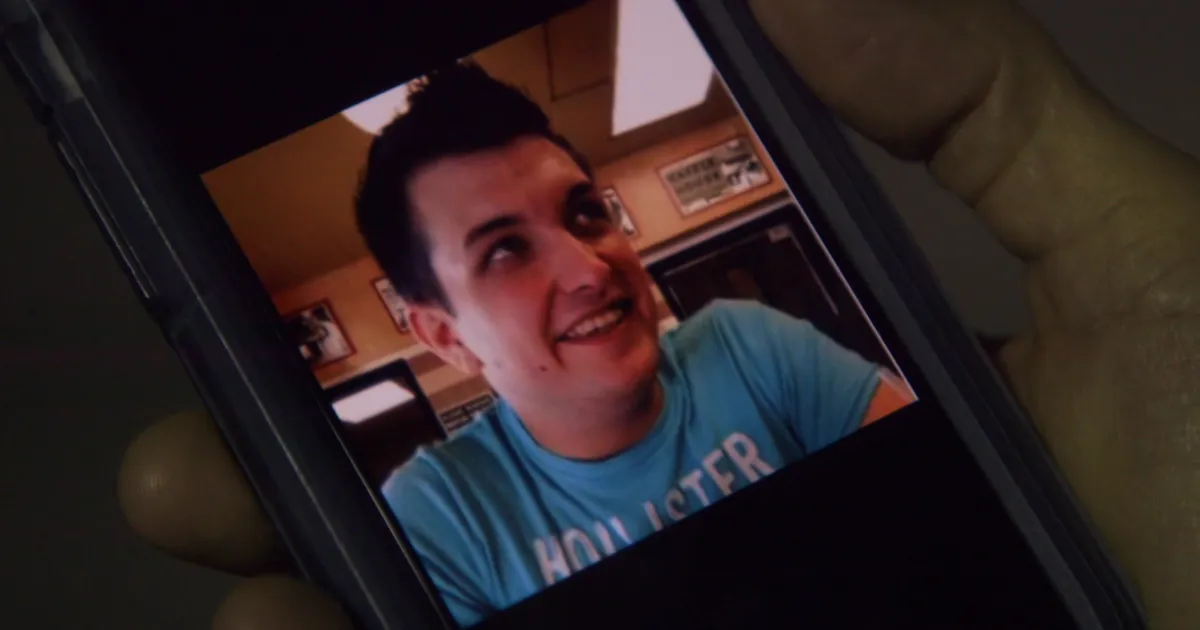 Armutu saatus. Minevikuvarjud tõid noorele mehele surma tema enda koduuksel