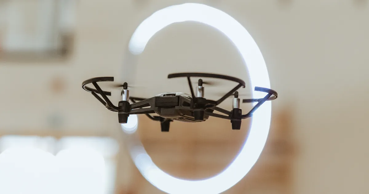 Kaitseliit hakkab huvilistele pakkuma drooniõppe baaskoolitust