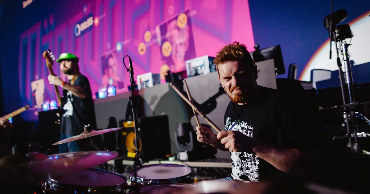 MängudeÖÖ pealaval: Eesti parimad e-sportlased ja showetteasted