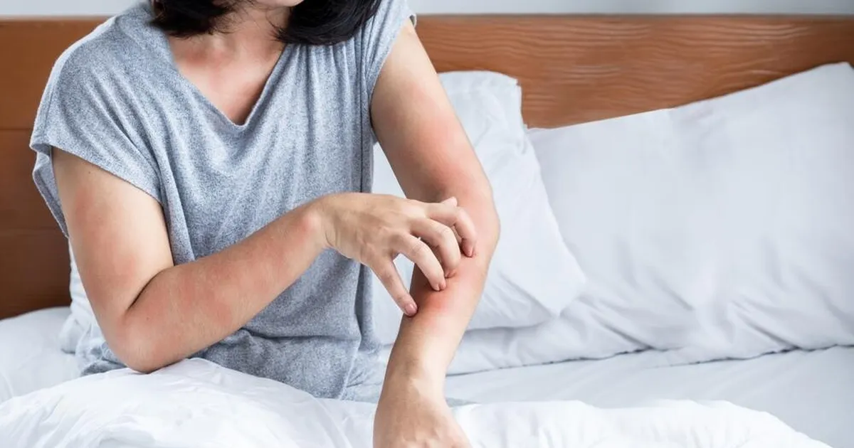 OMA TUBA, OMA LUBA ⟩ Ega see mõnus ole, kui sitikaid täis naine su kõrval magab