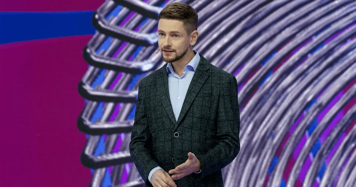 NÄDALA NÄGU ⟩ Meie mees Eurovisiooni puldis